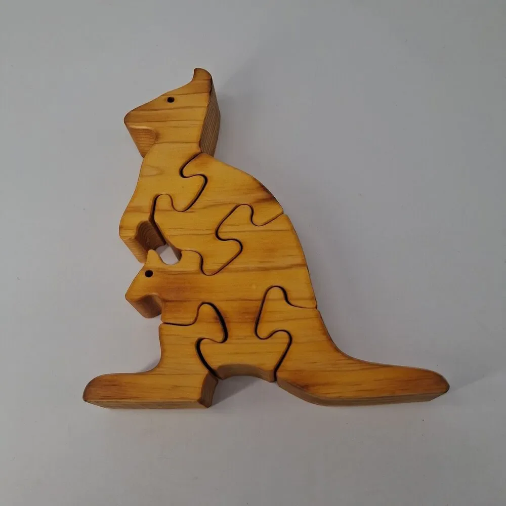 Tarata Wooden Puzzle Kangaroo 3D Standing New Zealand Pine